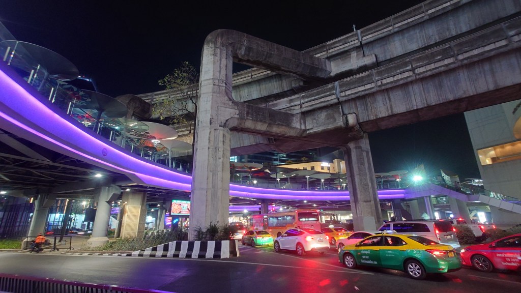 Jdeme do obchoďáku aneb cesty v Bangkoku